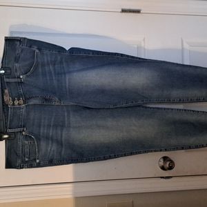 Torrid Supersoft medium wash jegging